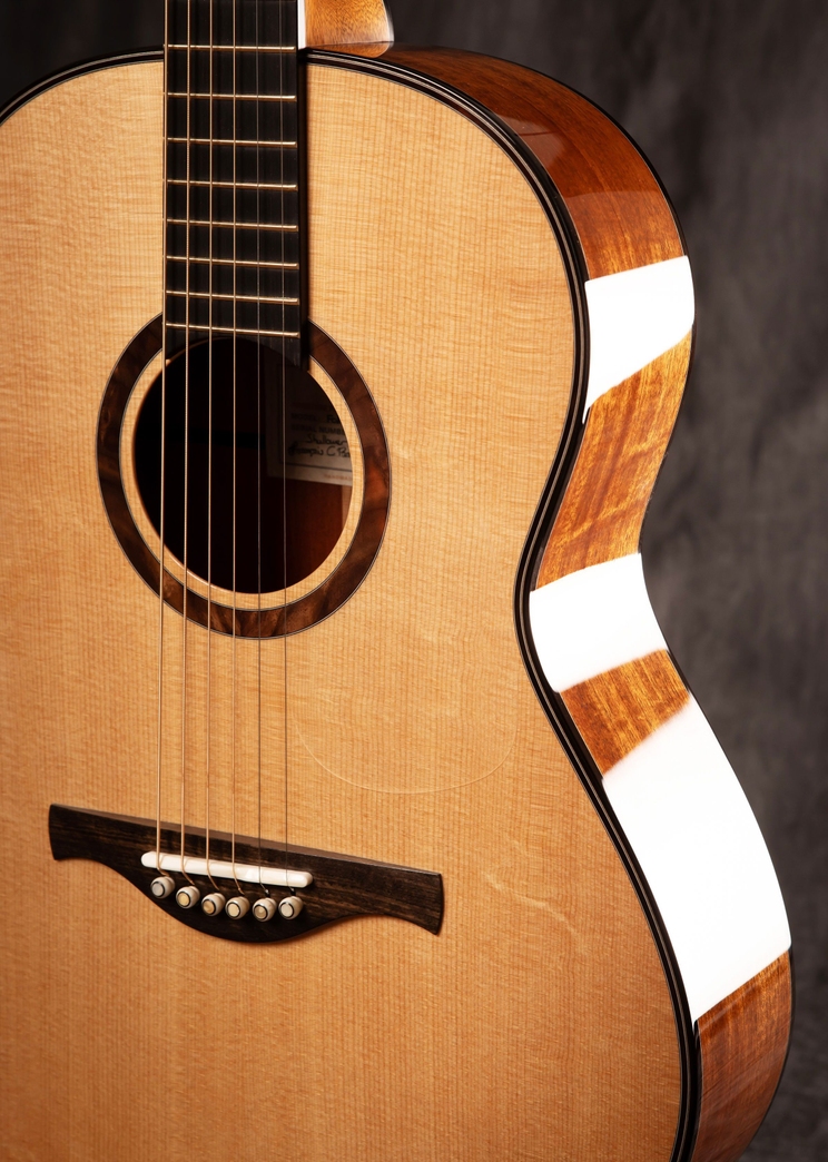 Pre-Owned Folk C13 Honduran Mahogany-Sitka 